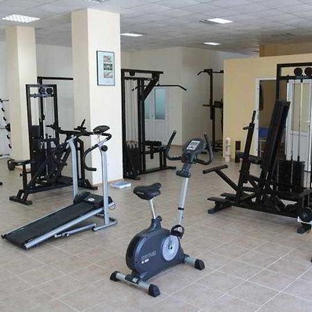 Korona Hotel Pantai Sunny Bagian luar foto
