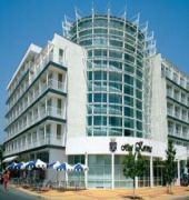 Korona Hotel Pantai Sunny Bagian luar foto
